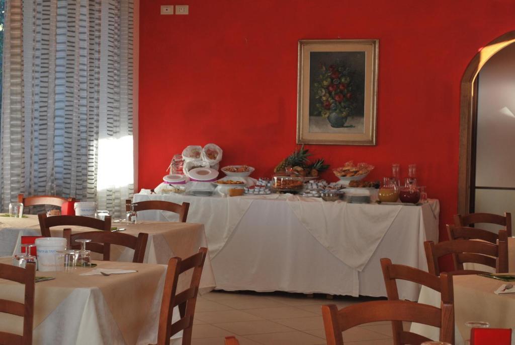 Albergo Smeraldo Castelnuovo Magra Ngoại thất bức ảnh